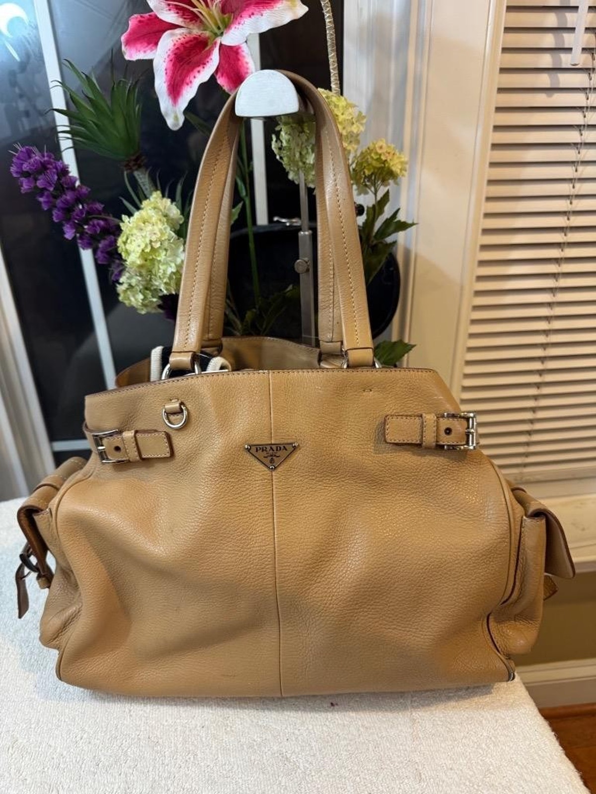 Prada Vitello Daino Mustard Leather Side Pocket Tote(U100